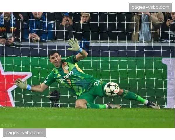 维拉被射门次数多但丢球数控制良好，大马丁门线表现依然出色